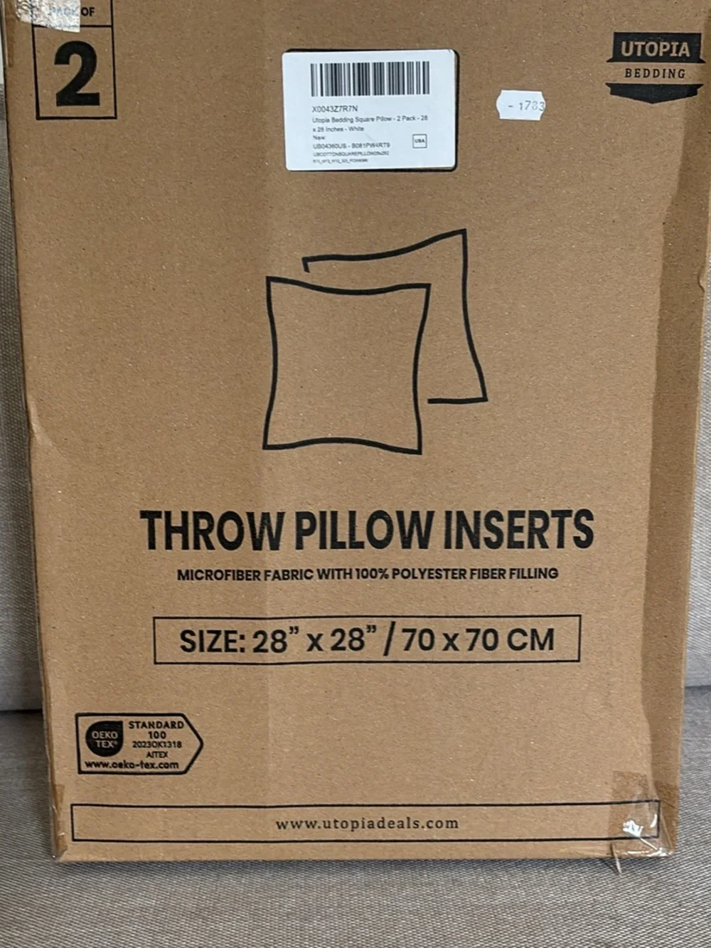 Two throw pillow inserts 28x28 NEW